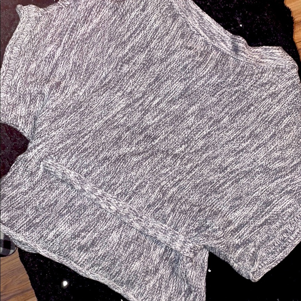 poncho❣️ - Picture 3 of 3